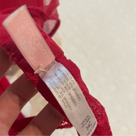 Victoria's Secret Angel Y2K Red Lace Bra 34C - Picture 6 of 7